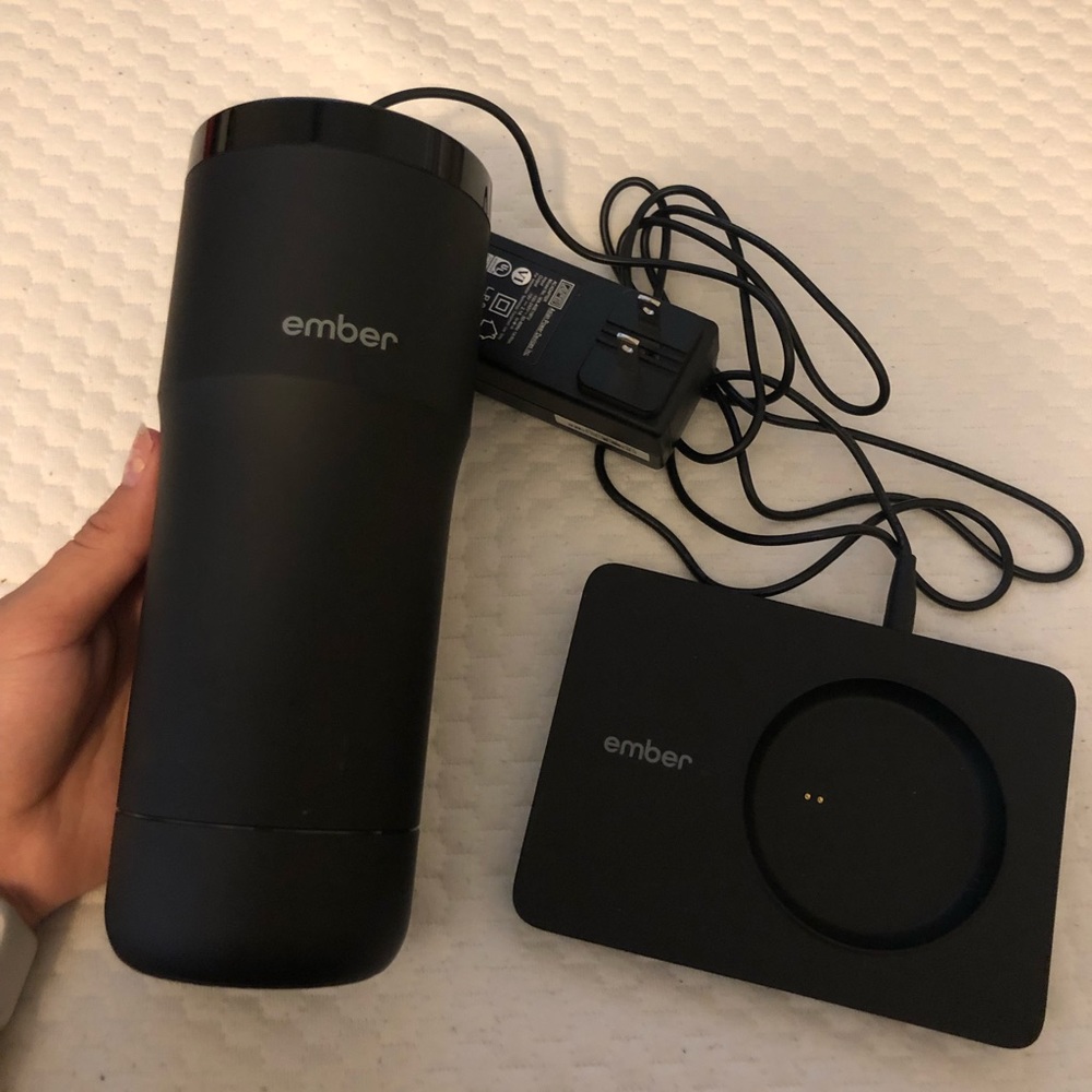 SOLD Ember travel temperature controlled mug